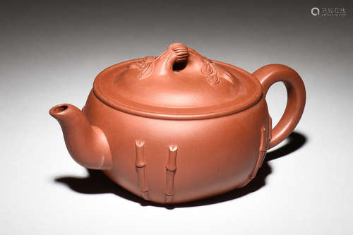 YIXING ZISHA 'BAMBOO' TEAPOT