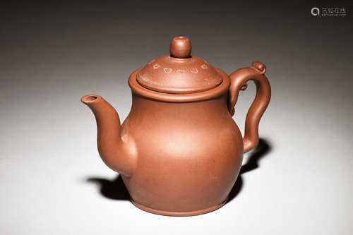 YIXING ZISHA 'RUYI' TEAPOT