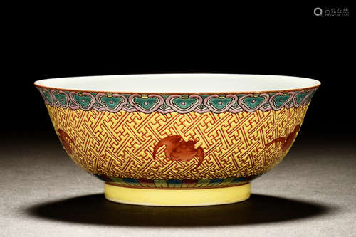 YELLOW GLAZED 'FIVE BATS' BOWL