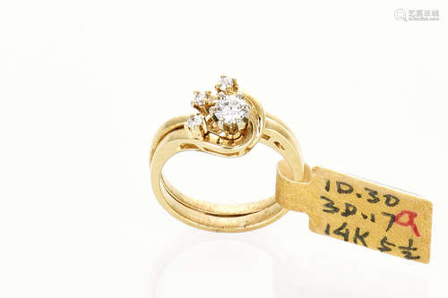 14K YG DIAMOND RING