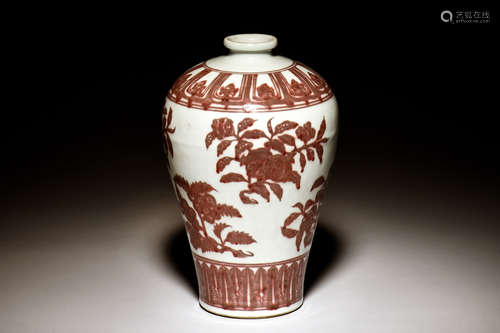 UNDERGLAZED RED 'FLOWERS' VASE, MEIPING