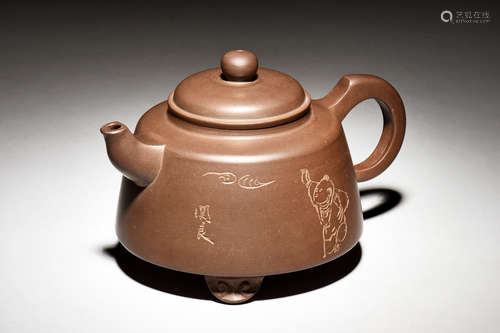 YIXING ZISHA 'CHILD & BAMBOO' TRIPOD TEAPOT