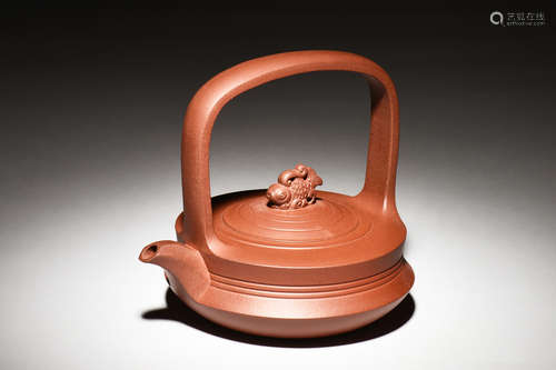 YIXING ZISHA 'FISH' COMPRESSED TEAPOT WITH LIFTING HANDLE