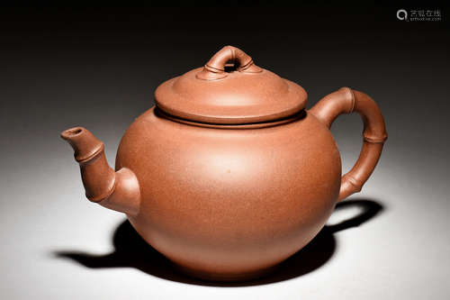 YIXING ZISHA 'BAMBOO' ROUND TEAPOT