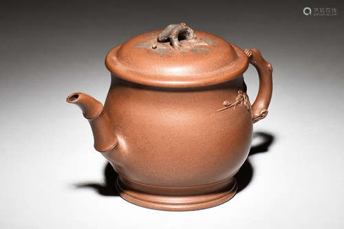 YIXING ZISHA 'PINE BAMBOO PLUM' TEAPOT