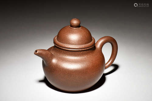 YIXING ZISHA ROUND TEAPOT