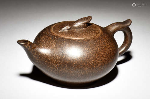 YIXING ZISHA TEAPOT