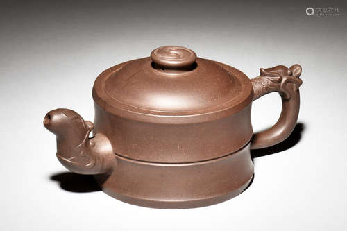 YIXING ZISHA 'MYTHICAL BEAST' TEAPOT