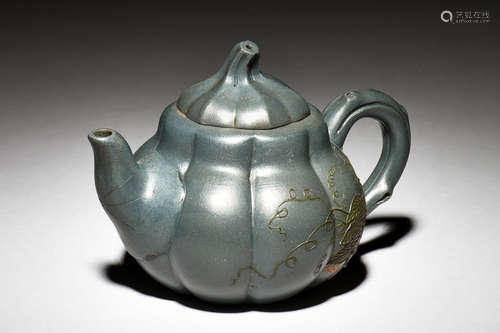 YIXING ZISHA 'POETRY CALLIGRAPHY' MELON LOBED TEAPOT