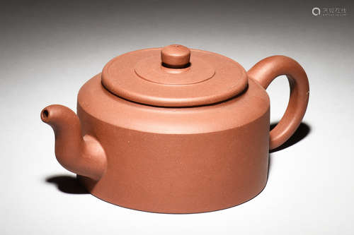 YIXING ZISHA TEAPOT