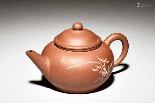 YIXING ZISHA 'FLOWERS' TEAPOT