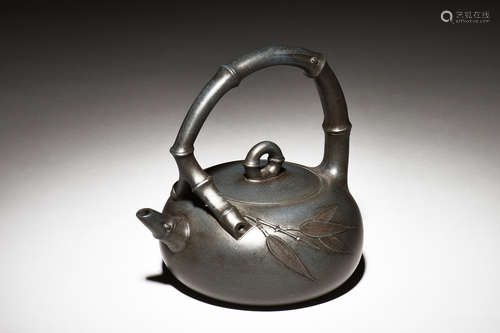 YIXING ZISHA 'BAMBOO' TEAPOT