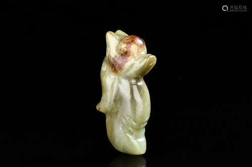 HONGSHAN CULTURE JADE CARVED 'MYTHICAL BEAST' ORNAMENT