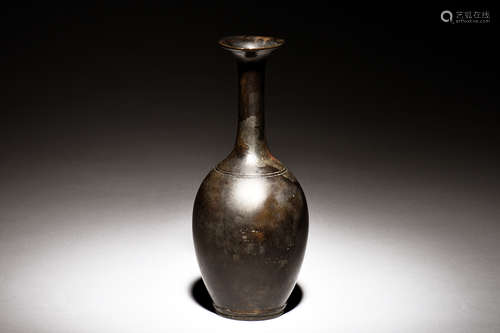 BRONZE CAST VASE