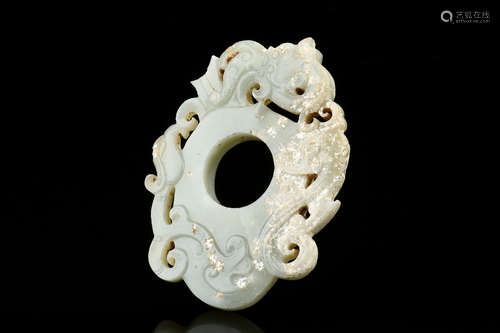 JADE CARVED 'CHILONG' DISC, BI