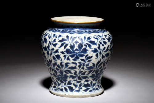 BLUE AND WHITE 'FLOWERS AND VINES' JAR