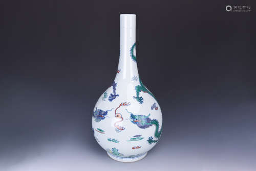 DOUCAI 'DRAGON' BOTTLE VASE