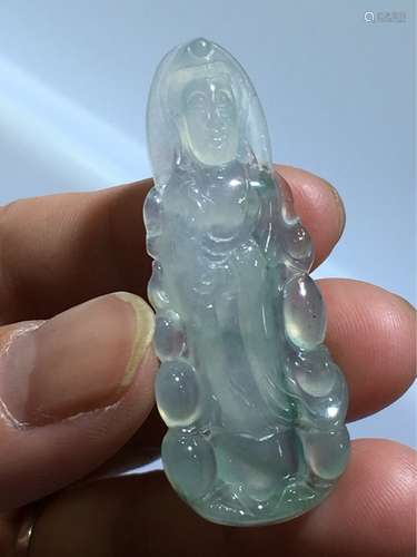 A NATURAL GUANYIN DESIGN PIAOHUA JADEITE SCULPTURE