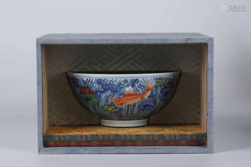 A Chinese Blue and White Wu-Cai Porcelain Bowl