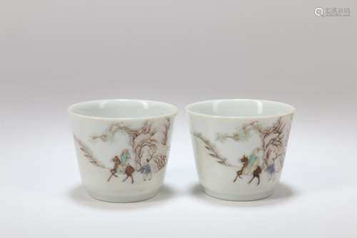 A Pair of Chinese Famille-Rose Porcelain Cups