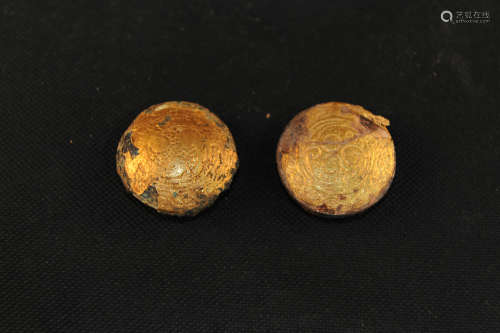 A Pair of Chinese Bronze Coin with Gold Inlaid 