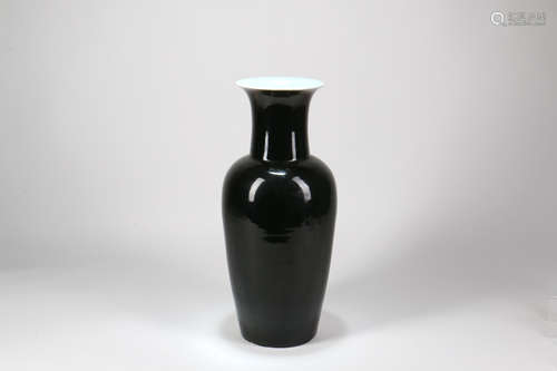 A Chinese Black Glazed Porcelain Vase