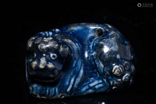 藍釉獅型水滴