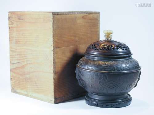 古銅罐