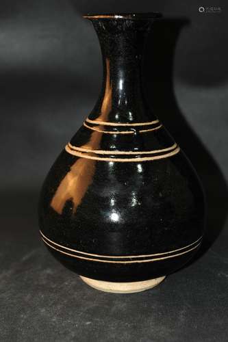 A Chinese Black Glazed Porcelain Vase