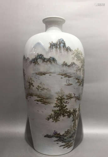 Chinese Famille Rose Porcelain Vase