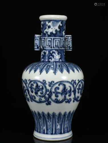 Chinese Blue And White Porcelain Vase