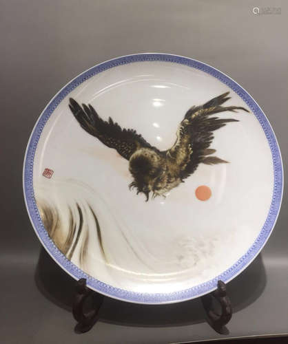 Famille Rose  Porcelain Eagle Plate,Mark