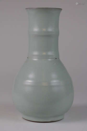 Chinese celadon glazed porcelain vase