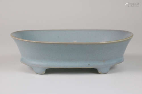 Chinese Ru Ware porcelain planter