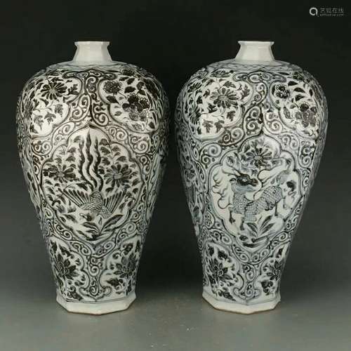 PAIR OF BLUE&WHITE DRAGON VASES