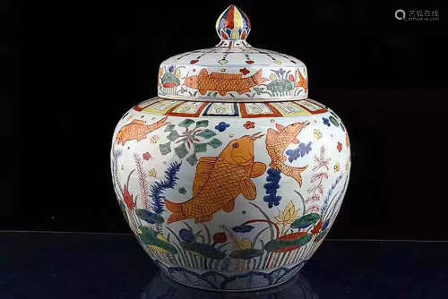 A MING JIAJING MARK BLUE AND WHITE COLOR JAR WITH CAP
