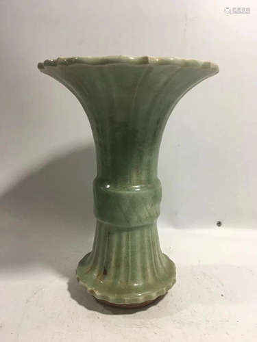 A LONG QUAN VASE, YUAN DYNASTY