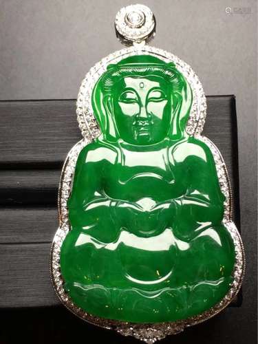 A NATURAL  MANLV  JADEITE GUANYIN DESIGN PENDANT