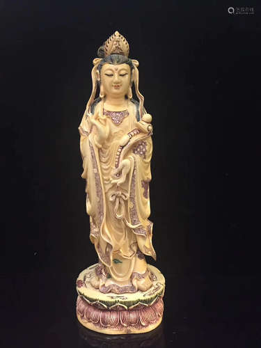 A XY COLORFUL GUANYIN FIGURE