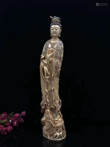 A XY RUYI GUAN YIN ORNAMENT