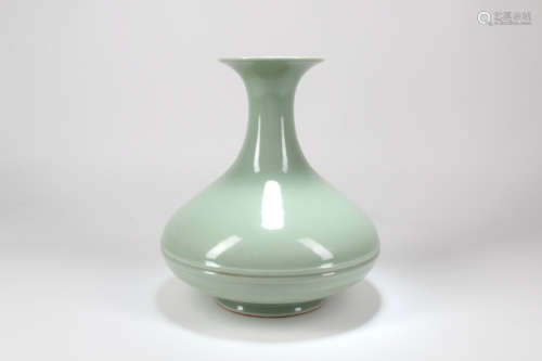 A Chinese Celadon Porcelain Vase