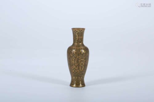 A Chinese Tea Dust Porcelain Vase