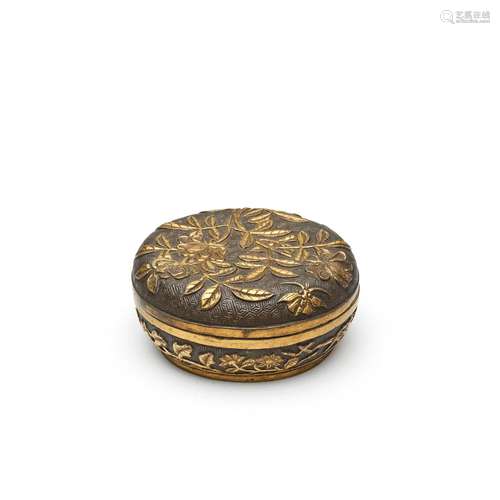 Hu Wenming zhi seal mark, 17th century A parcel-gilt bronze incense box and cover