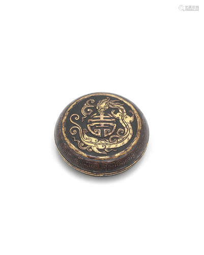 Yunjian Hu Wenming zhi seal mark, 17th century A parcel-gilt bronze seal paste box and cover