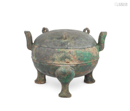 Warring States Period An archaic bronze ritual food vessel, ding