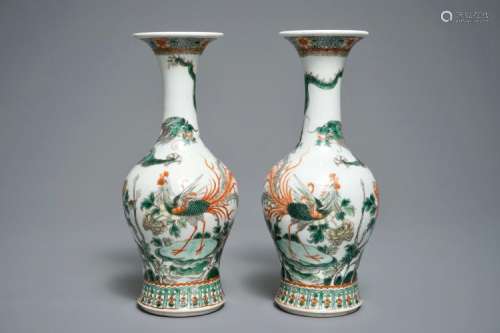 A PAIR OF CHINESE FAMILLE VERTE 'DRAGON AND PHOENIX' VASES, KANGXI MARK, 19TH C.