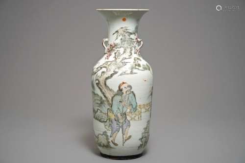 A FINE CHINESE QIANJIANG CAI VASE, 19/20TH C.