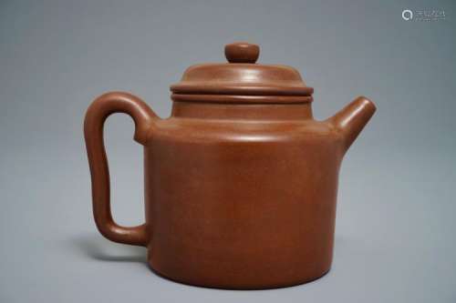 A CHINESE YIXING TEAPOT AND COVER, MARK OF SHAO DAHENG, 19/20TH C.