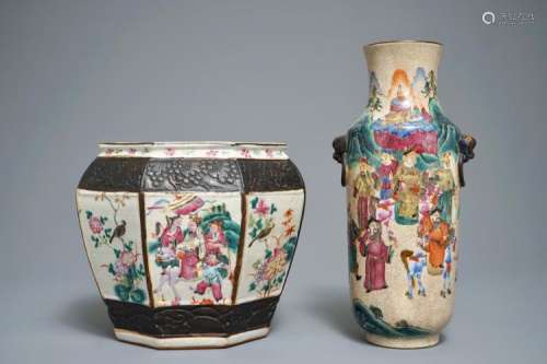A CHINESE NANKING FAMILLE ROSE CRACKLE-GLAZED JARDINIÈRE AND A VASE, 19/20TH C.