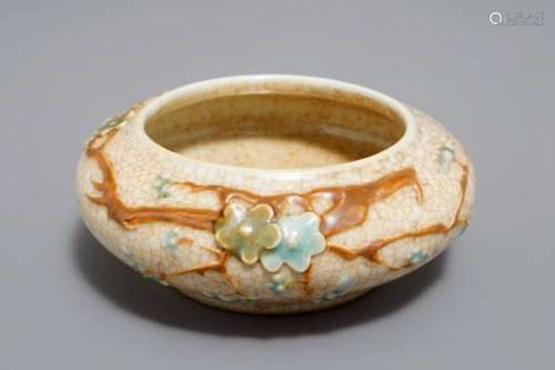 A CHINES CRACKLE-GLAZED BRUSHWASHER WITH APPLIED DESIGN, 19TH C.